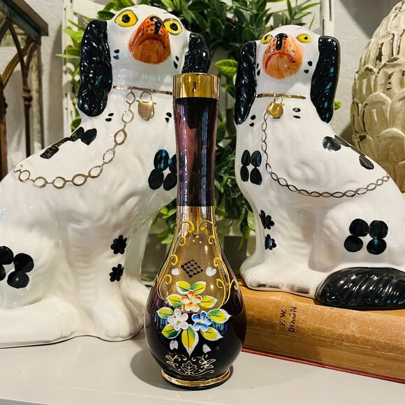 💰3/$15💰VTG  Hand painted amethyst floral bud vase bright gold - Picture 3 of 15